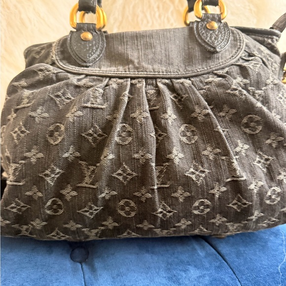 Louis Vuitton Monogram Neo Cabby MM - Picture 6 of 8